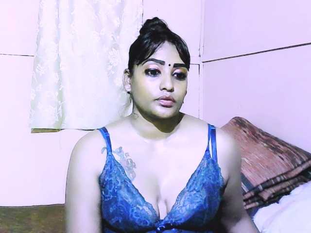 IndianExtasy BongaCams Model