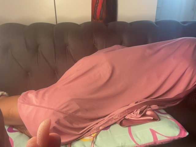 SexyBaddie BongaCams Model