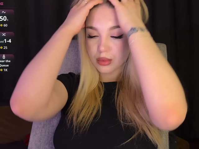 maksisisia BongaCams Model