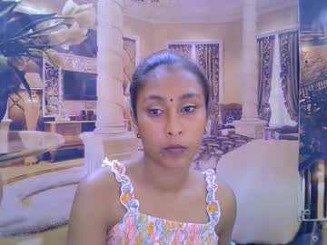 indiansexybutt4u2luv Chaturbate Model