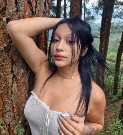 CandyKissx Stripchat Model