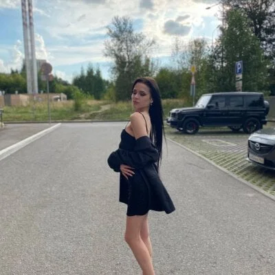 ElgaBlumer Stripchat Model