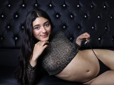 Valen_Person Stripchat Model